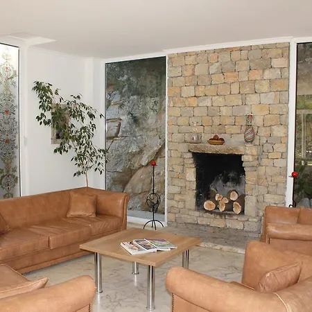 Olimpos Bed & Breakfast 4*