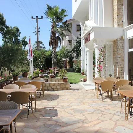 住宿加早餐酒店 Olimpos