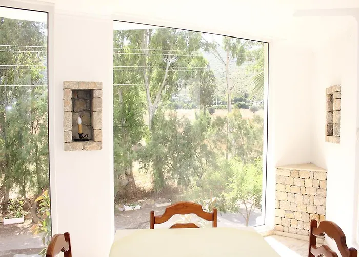 Olimpos Bed and Breakfast 4*