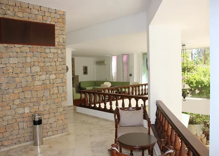 Olimpos Bed & Breakfast 4*