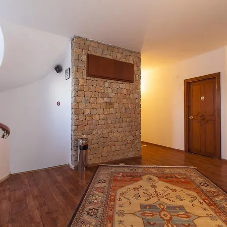 Olimpos Bed & Breakfast 4*